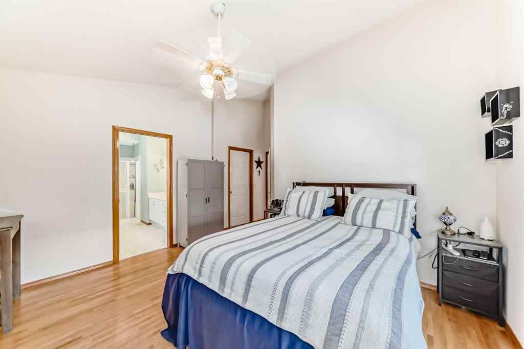 MLS® A2252451 - 223 COVE Drive  in The Cove Chestermere, Residential