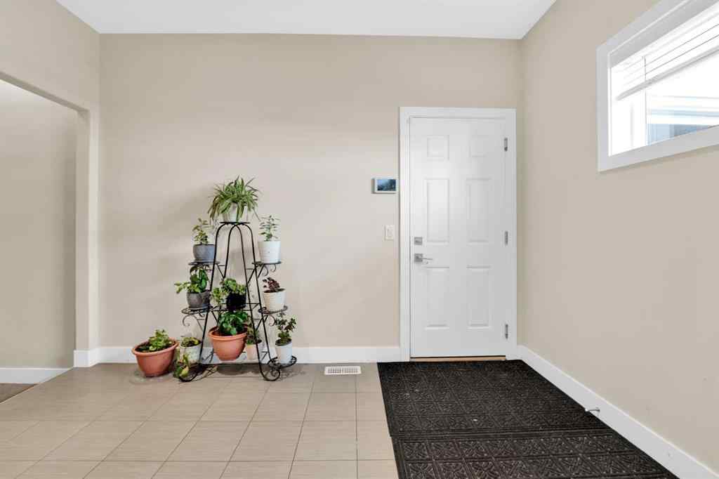 MLS® A2252453 - 164 Rainbow Falls Heath  in Rainbow Falls Chestermere, Residential