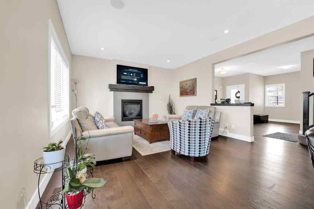 MLS® A2252453 - 164 Rainbow Falls Heath  in Rainbow Falls Chestermere, Residential