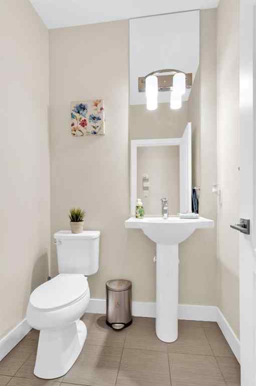MLS® A2252453 - 164 Rainbow Falls Heath  in Rainbow Falls Chestermere, Residential
