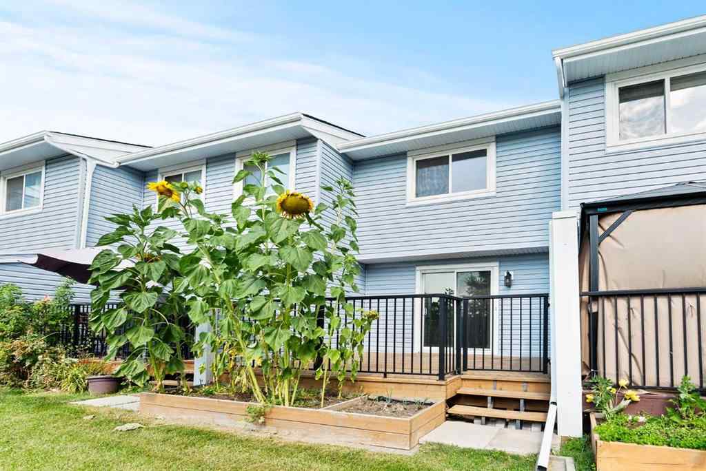 MLS® A2252454 - Unit #4 195 Manora Place NE in Marlborough Park Calgary, Residential