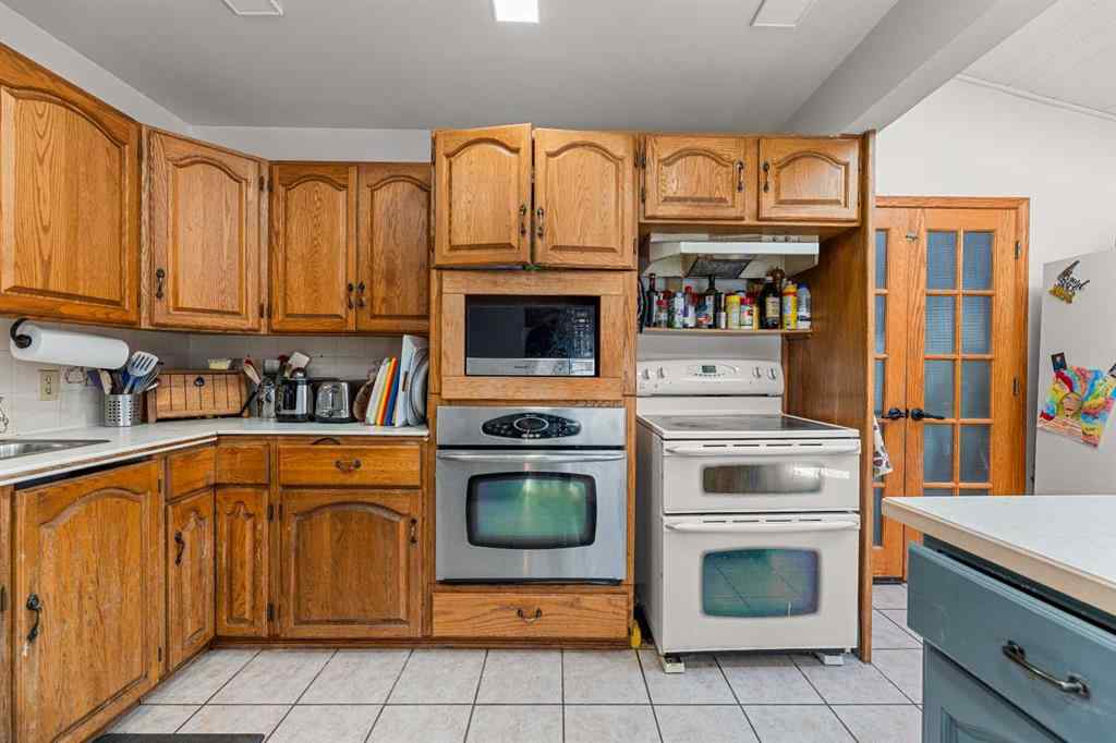 MLS® A2252462 - 32578 Range Road 52   in NONE Rural Mountain View County, Commercial