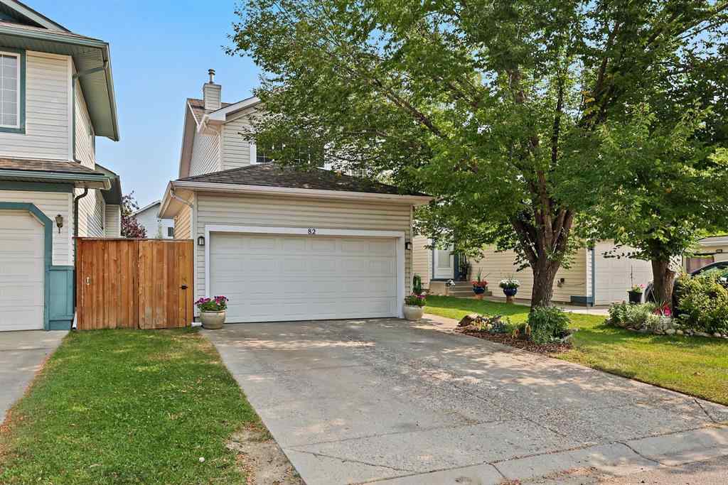 MLS® A2252471 - 82 Erin Grove SE in Erin Woods Calgary, Residential