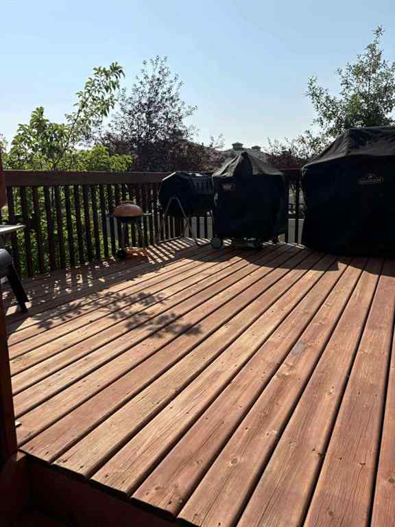 MLS® A2252474 - 3401 51 Street   in Creekview Camrose, Residential