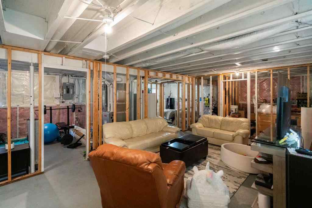 MLS® A2252474 - 3401 51 Street   in Creekview Camrose, Residential