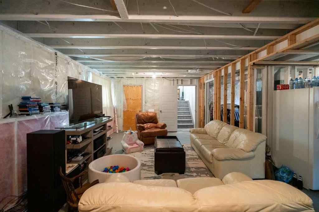 MLS® A2252474 - 3401 51 Street   in Creekview Camrose, Residential