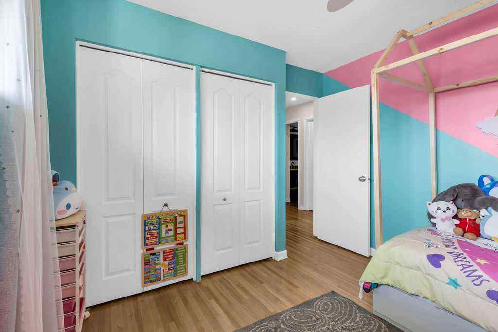 MLS® A2252479 - 1215 Mapleglade Place SE in Maple Ridge Calgary, Residential