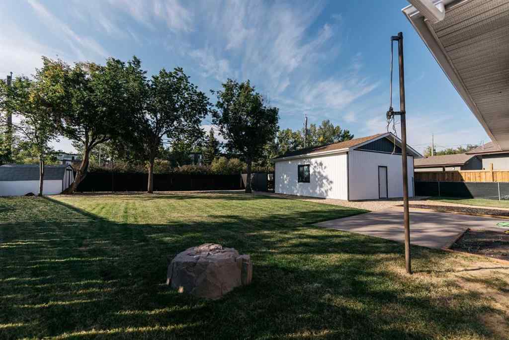 MLS® A2252480 - 4109 33st   in Mountview Red Deer, Residential