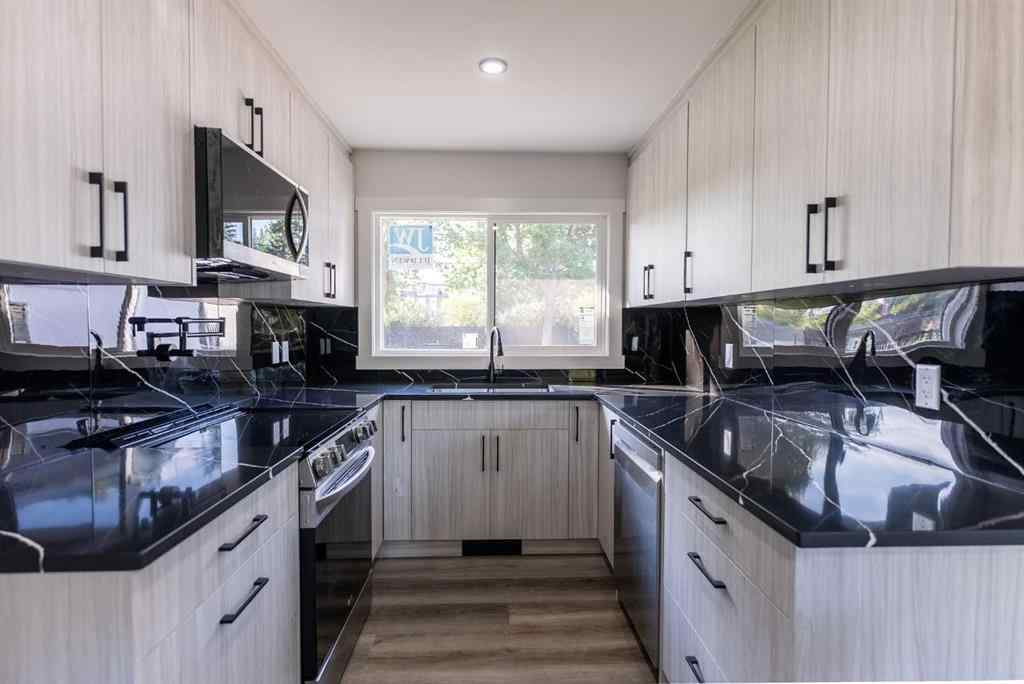 MLS® A2252480 - 4109 33st   in Mountview Red Deer, Residential