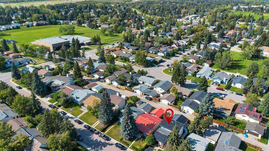MLS® A2252485 - 3112 107 Avenue SW in Cedarbrae Calgary, Residential