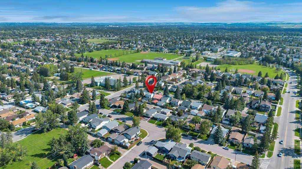 MLS® A2252485 - 3112 107 Avenue SW in Cedarbrae Calgary, Residential