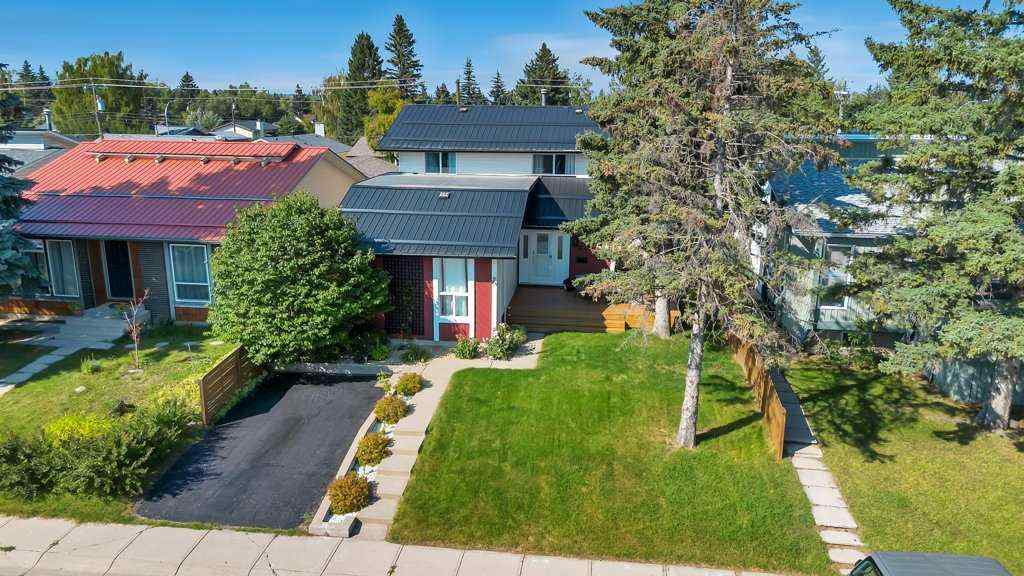 MLS® A2252485 - 3112 107 Avenue SW in Cedarbrae Calgary, Residential
