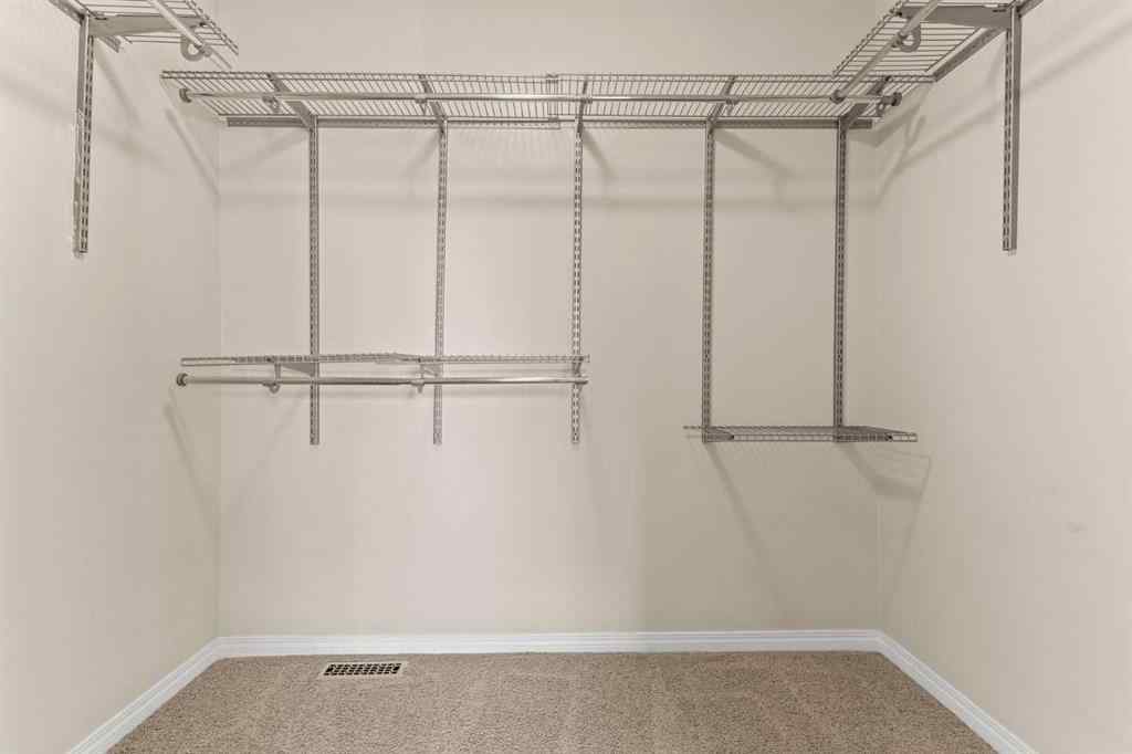 MLS® A2252487 - 16 Shawbrooke Park SW in Shawnessy Calgary, Residential