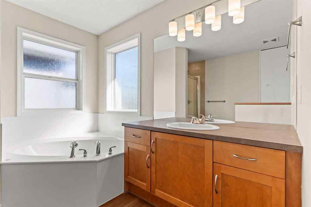 MLS® A2252487 - 16 Shawbrooke Park SW in Shawnessy Calgary, Residential