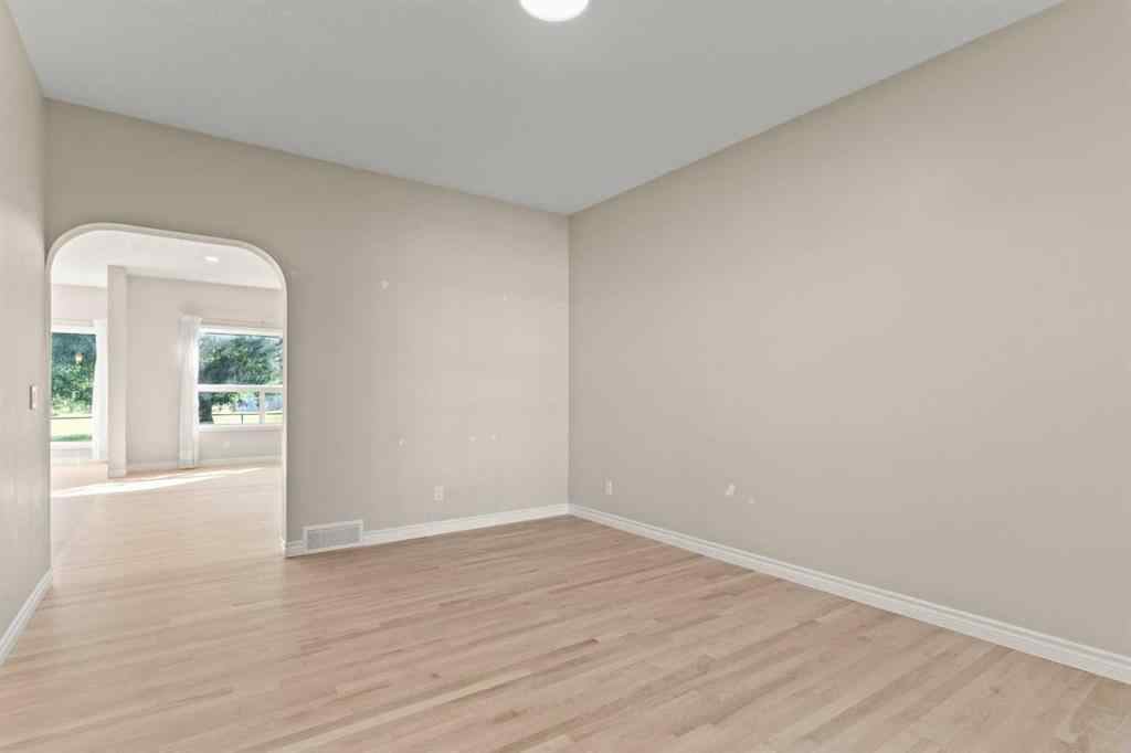 MLS® A2252487 - 16 Shawbrooke Park SW in Shawnessy Calgary, Residential
