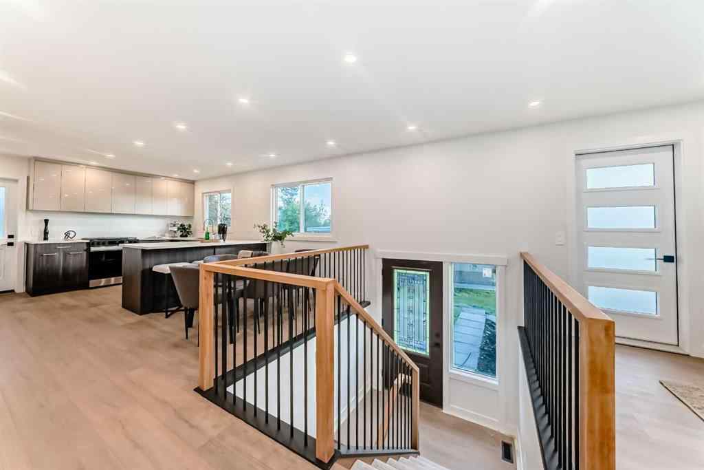 MLS® A2252491 - 26 Dalgetty Place NW in Dalhousie Calgary, Residential