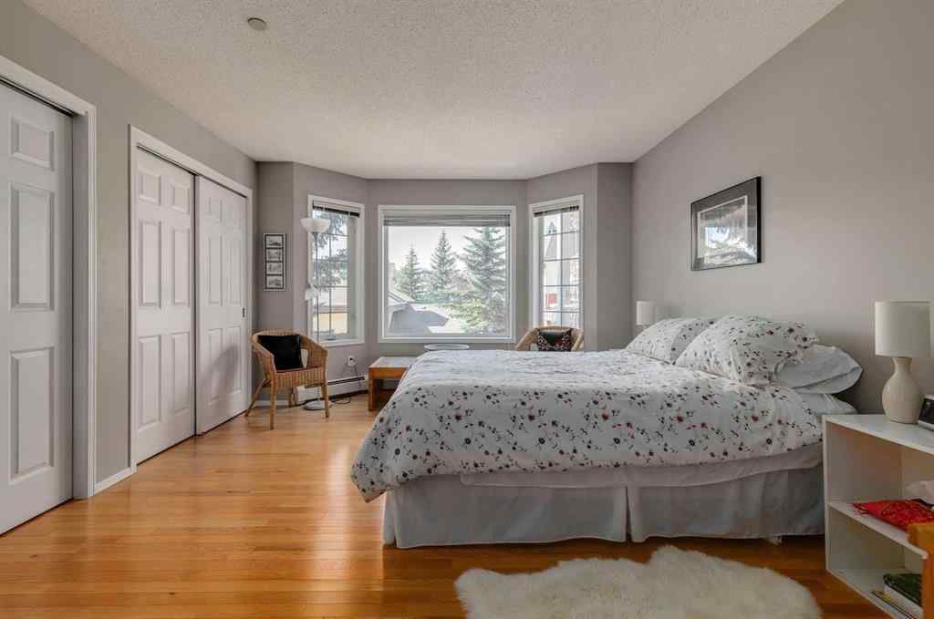 MLS® A2252495 - 3303 Sienna Park Green SW in Signal Hill Calgary, Residential