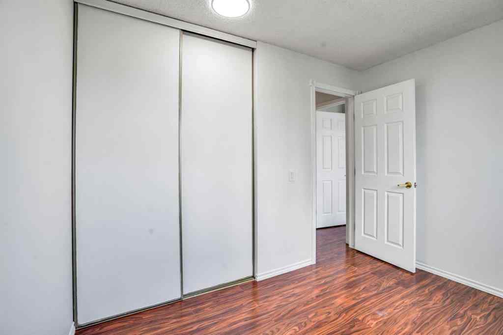 MLS® A2252496 - 171 erin ridge Road SE in Erin Woods Calgary, Residential