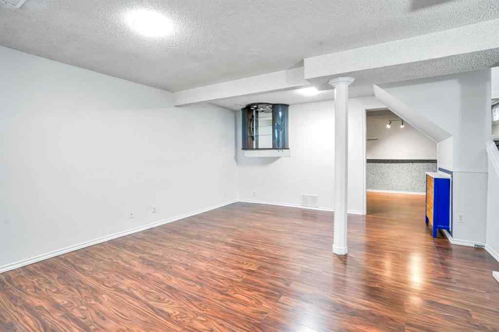 MLS® A2252496 - 171 erin ridge Road SE in Erin Woods Calgary, Residential