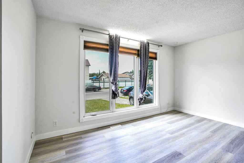 MLS® A2252496 - 171 erin ridge Road SE in Erin Woods Calgary, Residential