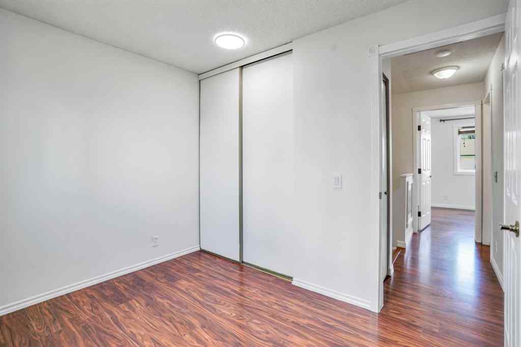 MLS® A2252496 - 171 erin ridge Road SE in Erin Woods Calgary, Residential