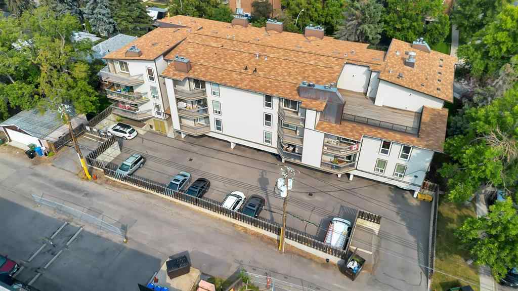 MLS® A2252500 - Unit #206 239 6 Avenue NE in Crescent Heights Calgary, Residential