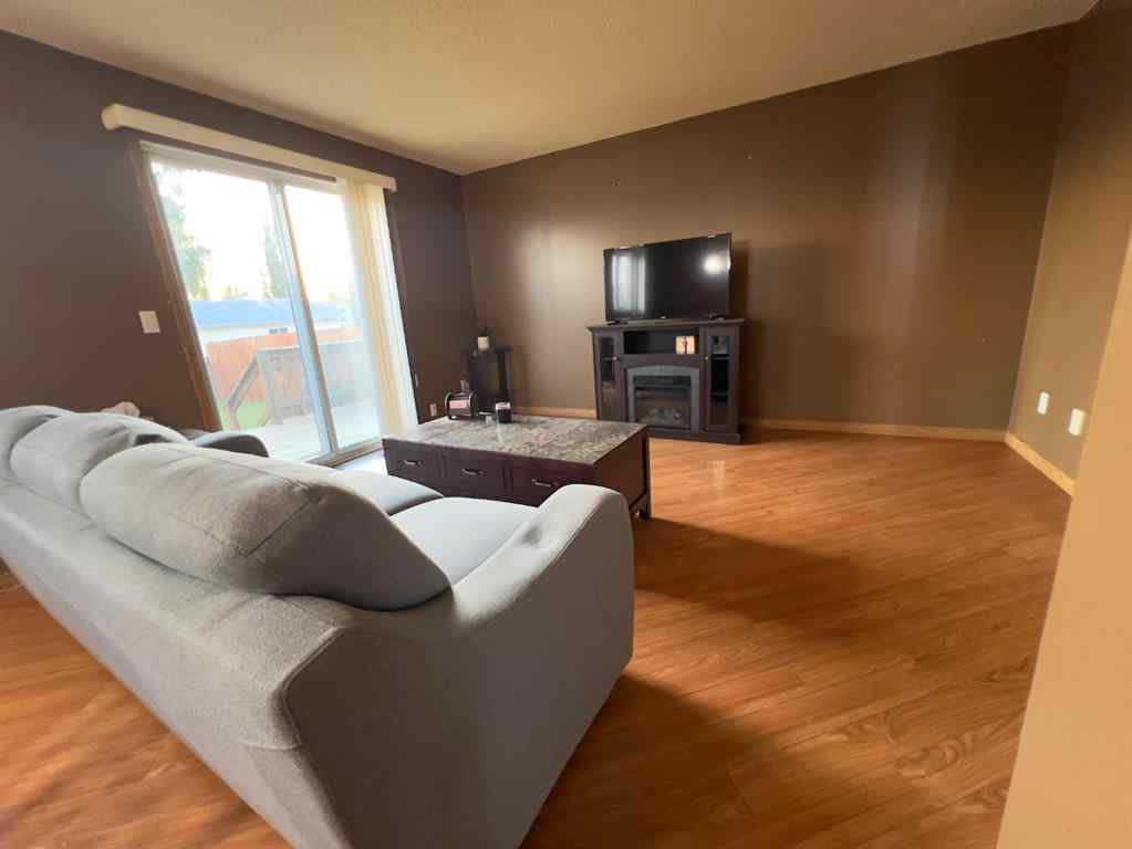 MLS® A2252501 - 1011 3rd street   in NONE Hanna, Residential
