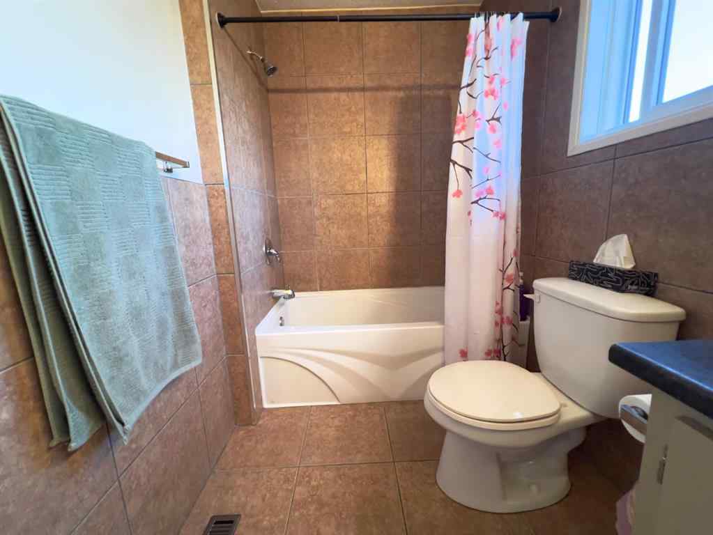 MLS® A2252501 - 1011 3rd street   in NONE Hanna, Residential