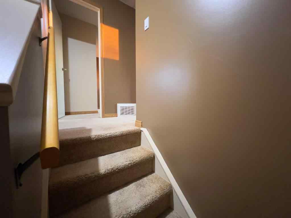 MLS® A2252501 - 1011 3rd street   in NONE Hanna, Residential