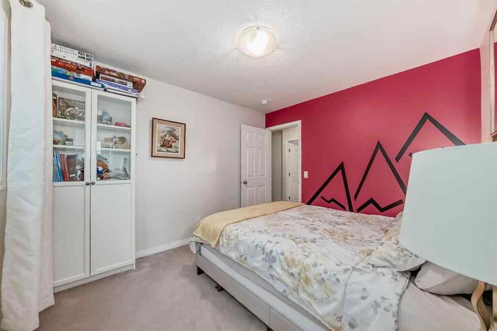 MLS® A2252503 - 284 Paint Horse Drive  in Heartland Cochrane, Residential