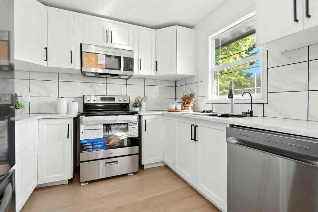 MLS® A2252504 - 3 Stanhope Avenue  in Sunnybrook Red Deer, Residential