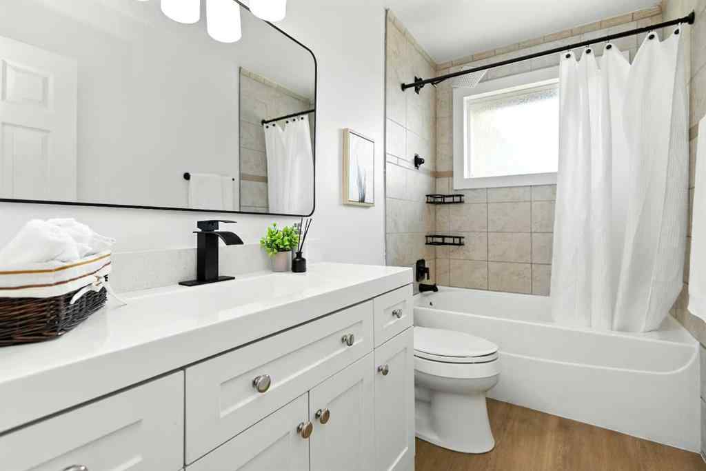 MLS® A2252504 - 3 Stanhope Avenue  in Sunnybrook Red Deer, Residential