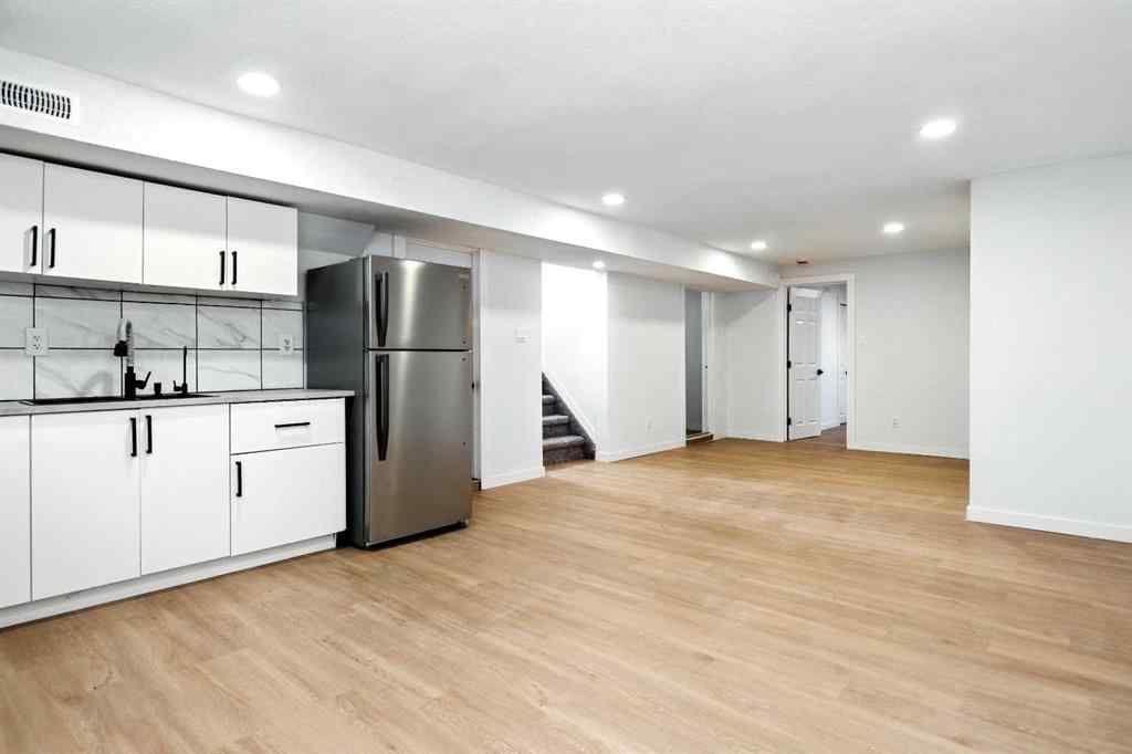 MLS® A2252504 - 3 Stanhope Avenue  in Sunnybrook Red Deer, Residential