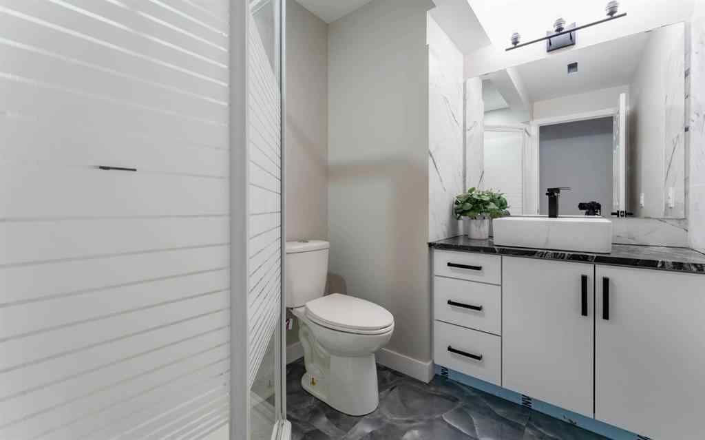 MLS® A2252508 - 276 Fairways Bay NW in Fairways Airdrie, Residential