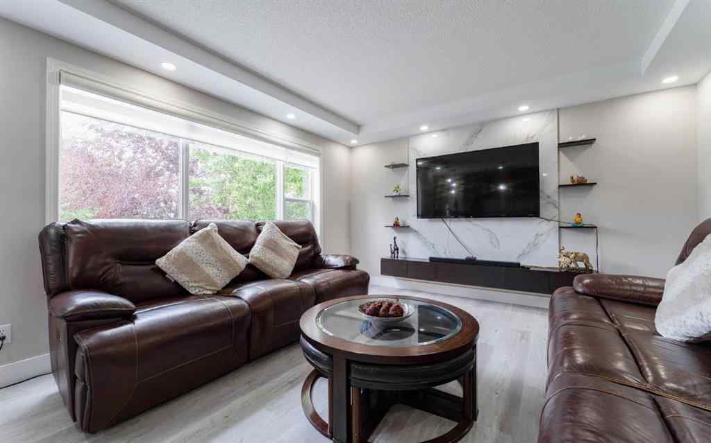 MLS® A2252508 - 276 Fairways Bay NW in Fairways Airdrie, Residential