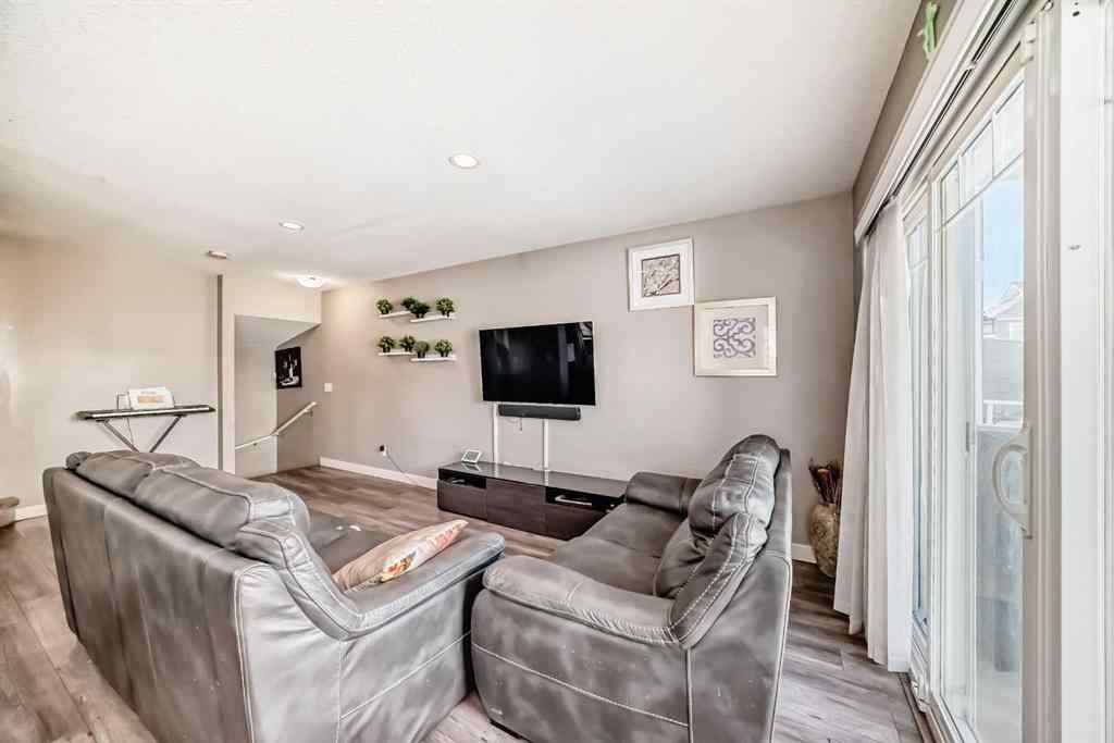 MLS® A2252511 - 702 Evanston Manor NW in Evanston Calgary, Residential
