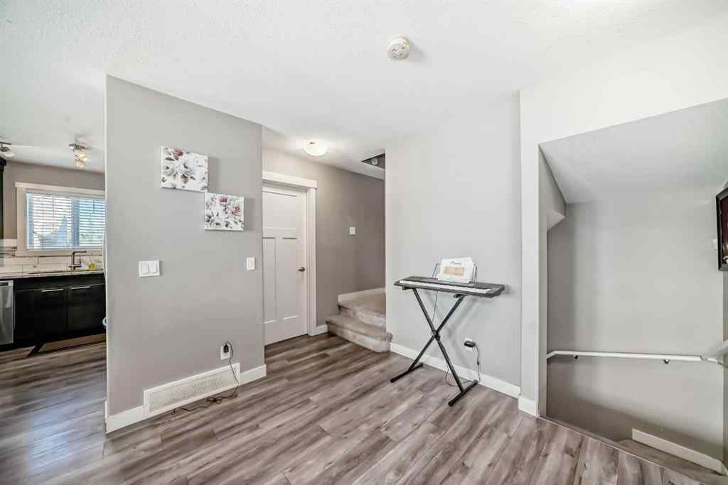 MLS® A2252511 - 702 Evanston Manor NW in Evanston Calgary, Residential
