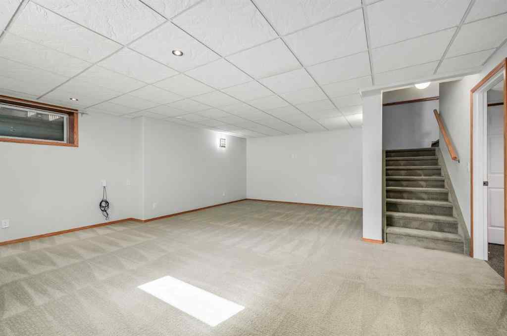 MLS® A2252515 - 25 Somerglen Park SW in Somerset Calgary, Residential
