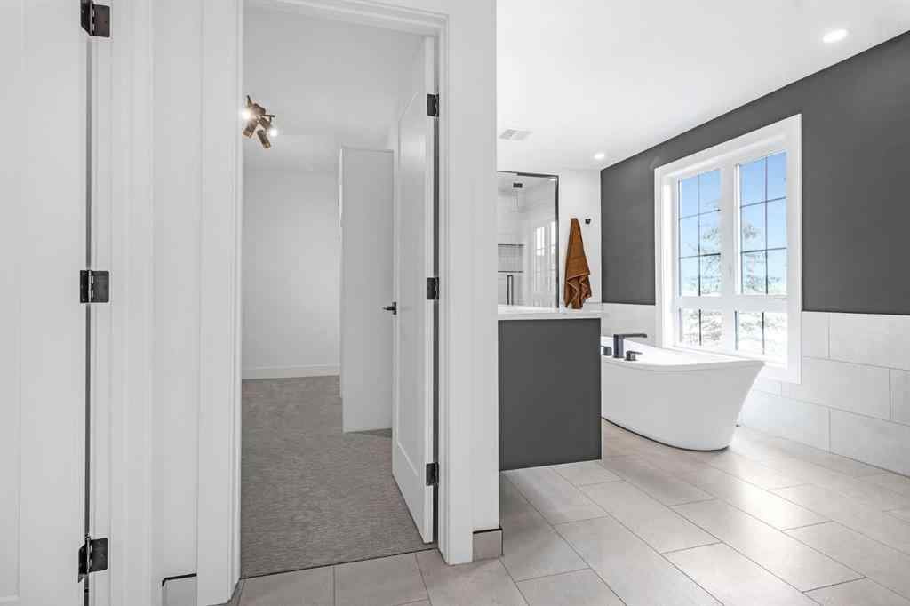 MLS® A2252520 - 340 West Chestermere Drive  in NONE Chestermere, Residential