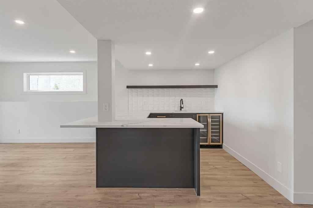 MLS® A2252520 - 340 West Chestermere Drive  in NONE Chestermere, Residential