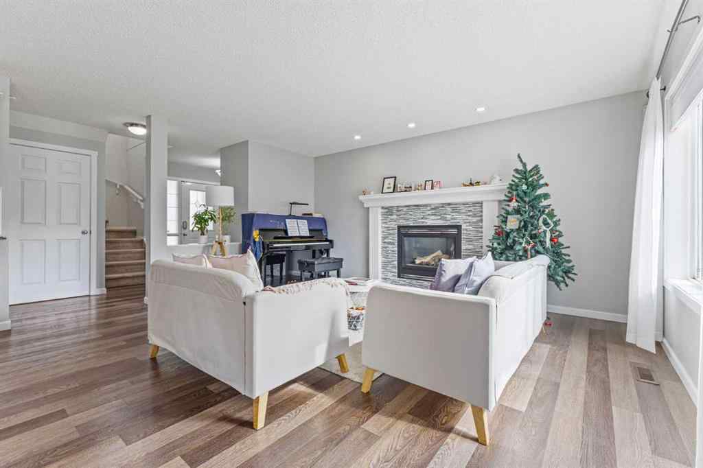 MLS® A2252529 - 30 Spring Mews SW in Springbank Hill Calgary, Residential