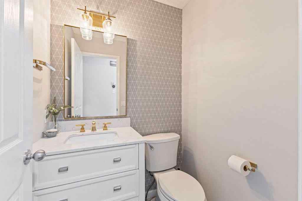 MLS® A2252529 - 30 Spring Mews SW in Springbank Hill Calgary, Residential