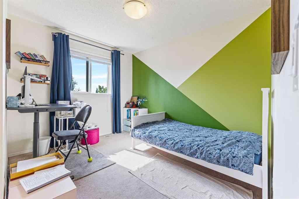 MLS® A2252529 - 30 Spring Mews SW in Springbank Hill Calgary, Residential