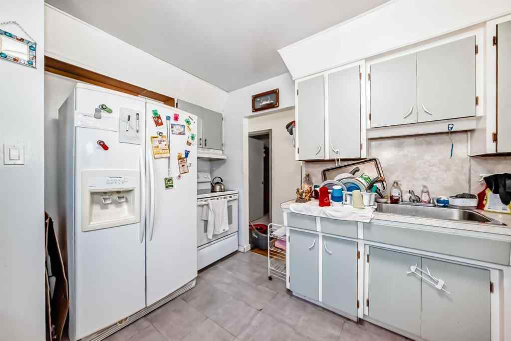 MLS® A2252530 - 2833 9 Avenue SE in Albert Park/Radisson Heights Calgary, Residential