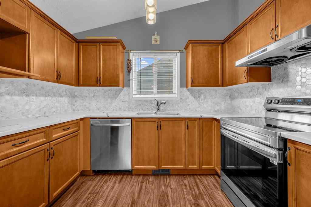MLS® A2252532 - 201 Morningside Gardens SW in Morningside Airdrie, Residential