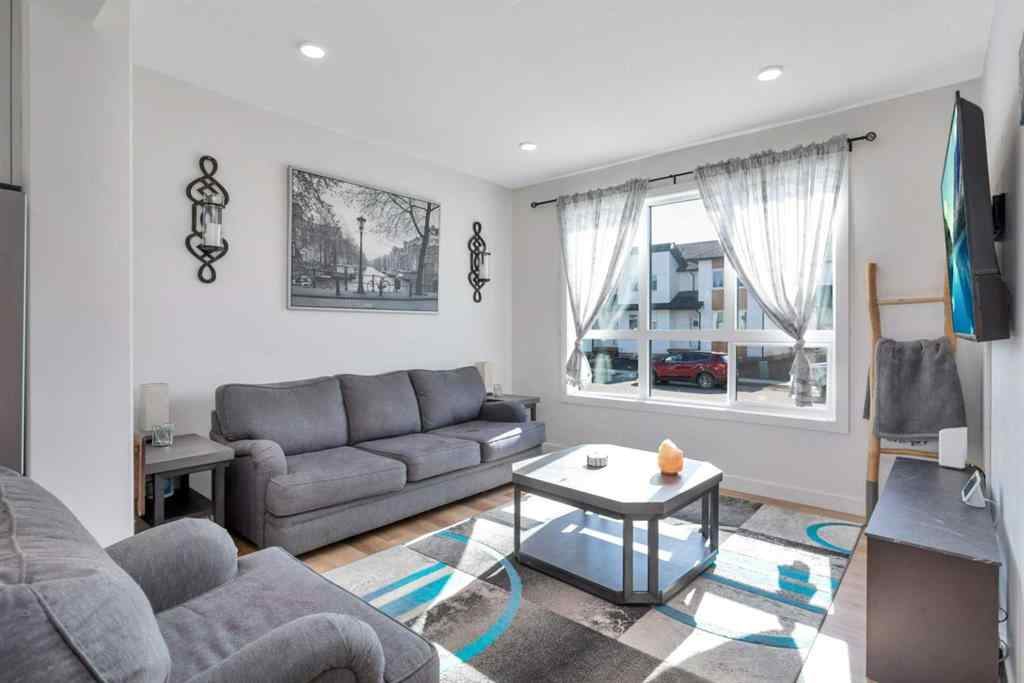 MLS® A2252535 - 25 Inglis Crescent  in Iron Gate Sylvan Lake, Residential