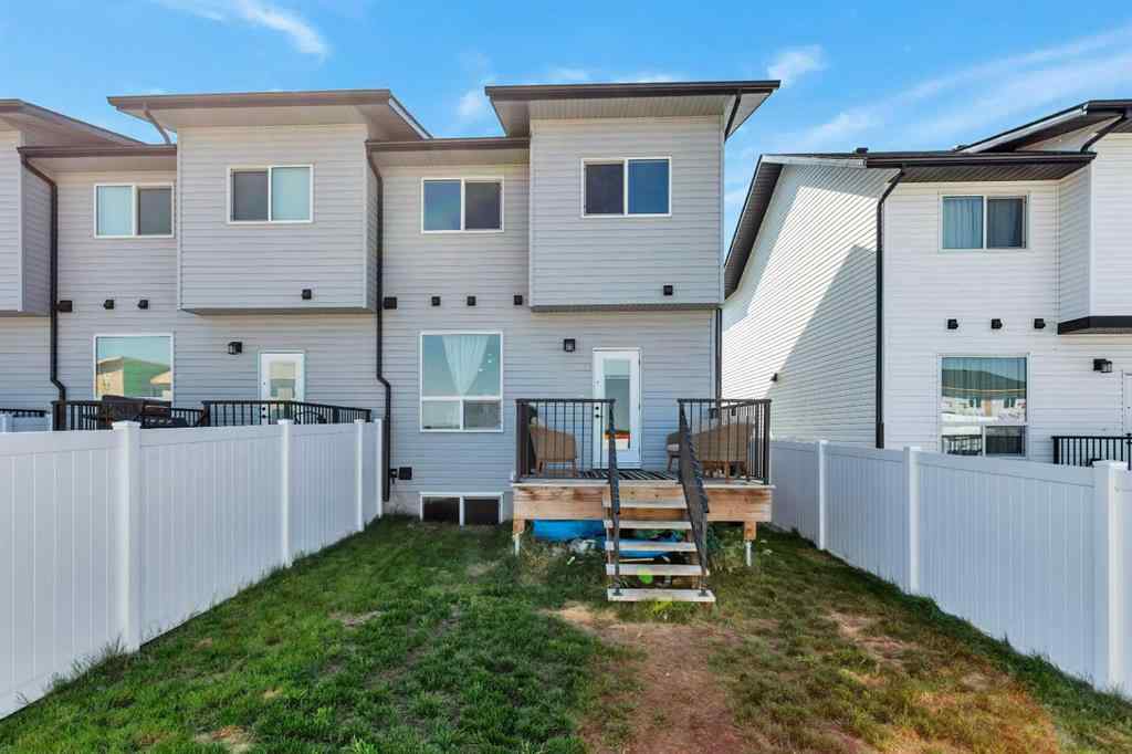 MLS® A2252535 - 25 Inglis Crescent  in Iron Gate Sylvan Lake, Residential