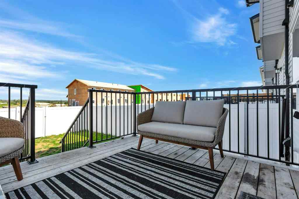 MLS® A2252535 - 25 Inglis Crescent  in Iron Gate Sylvan Lake, Residential
