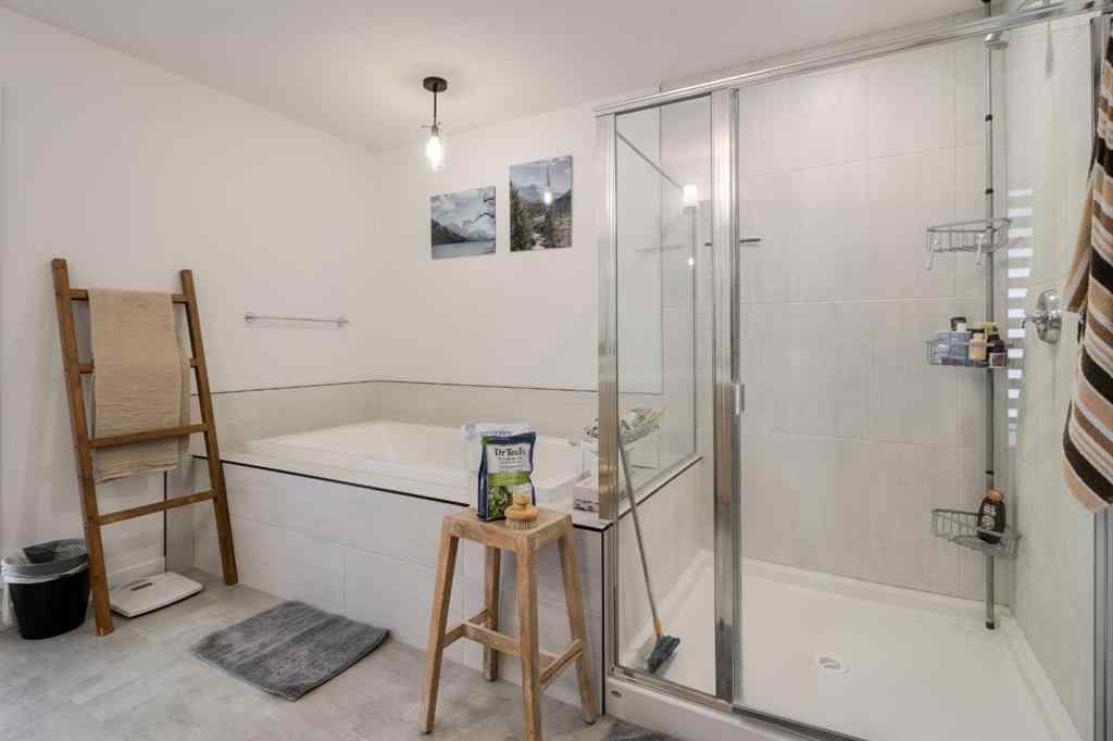 MLS® A2252536 - 122 Greywolf Road N in Blackwolf 2 Lethbridge, Residential