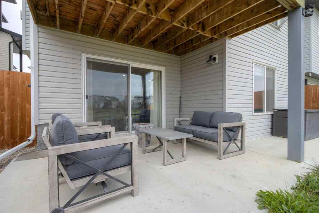 MLS® A2252536 - 122 Greywolf Road N in Blackwolf 2 Lethbridge, Residential